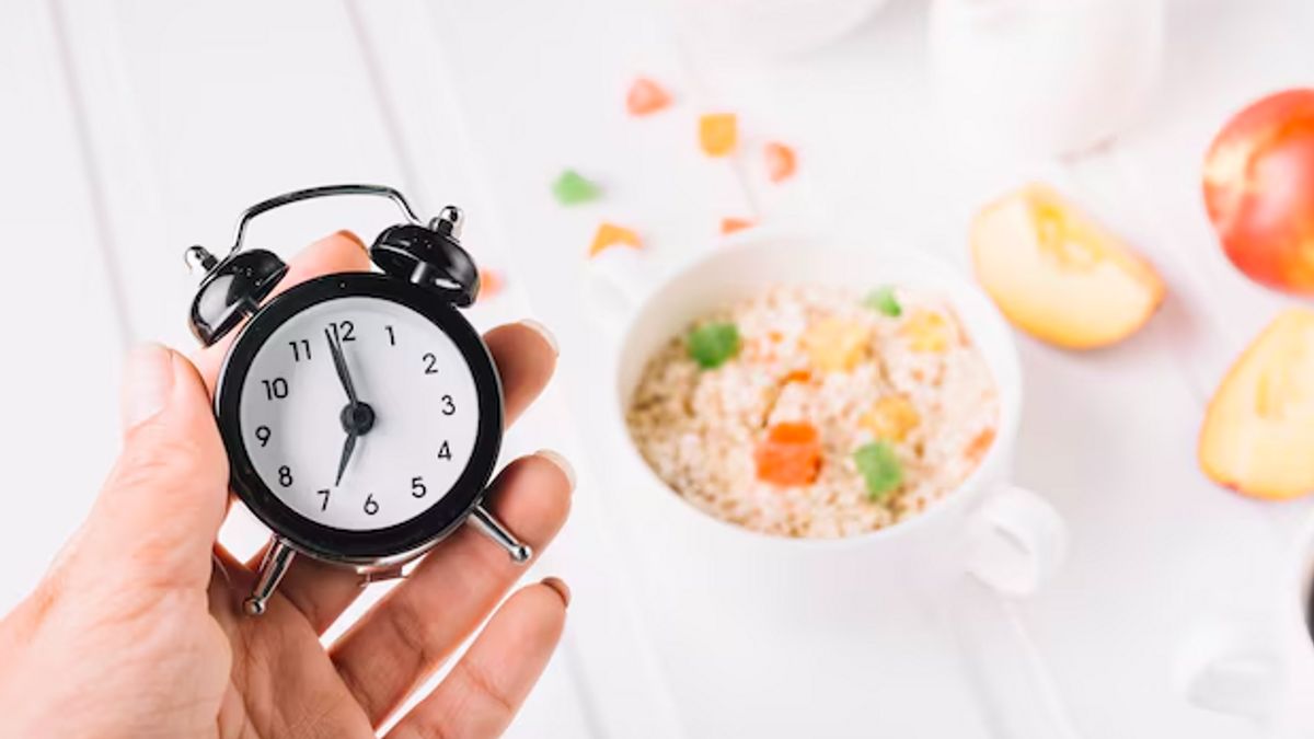 Manfaat Puasa Intermiten bagi Wanita yang Sering Diabaikan, Bukan Cuma Soal Berat Badan