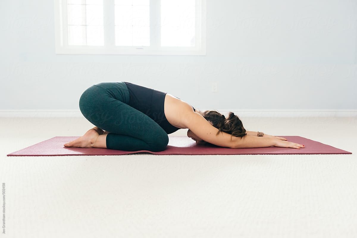 Punggung Sering Sakit? Latihan Yoga untuk Sakit Punggung Ini Efektif Lho!